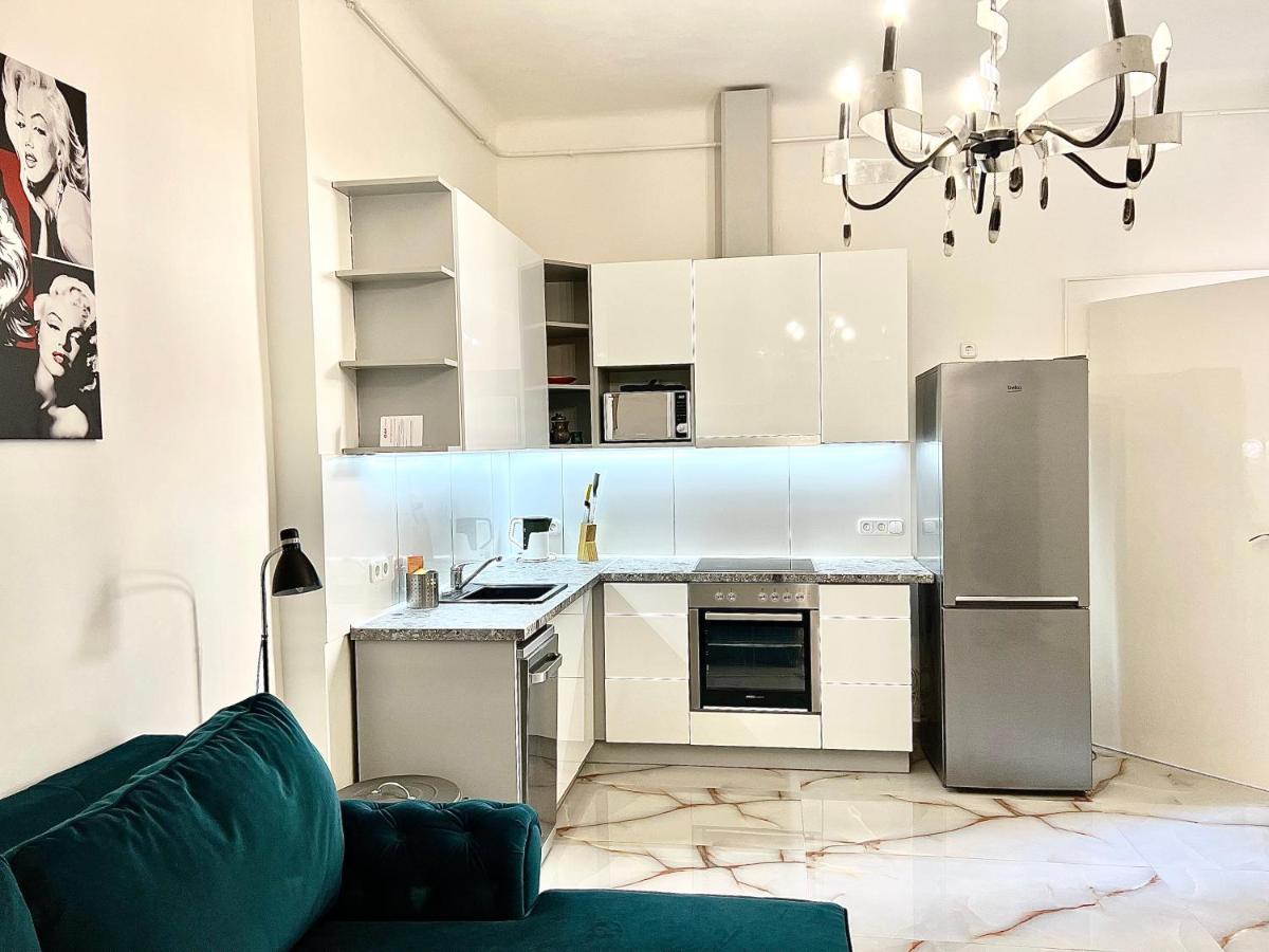 L8 Guesthouse Budapest Luaran gambar